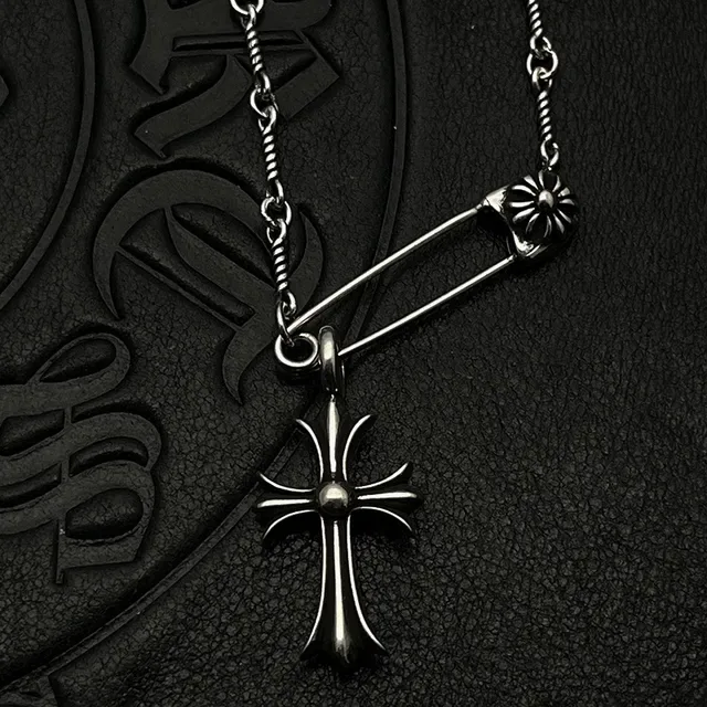 Chrome Hearts Cross Silver White Gothic Pendant Pavé-Set Stones Necklace 3