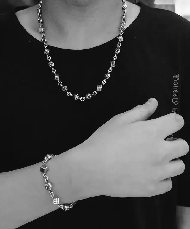Chrome Hearts Dice Chain Bracelet Silver-Toned Metal Bracelet 2