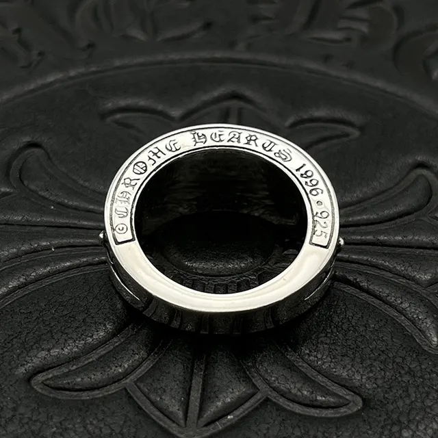 Chrome Hearts ফ্লোরাল ব্যান্ড রিং রূপালী চওড়া খোদাই করা মোটিফ রিং 5