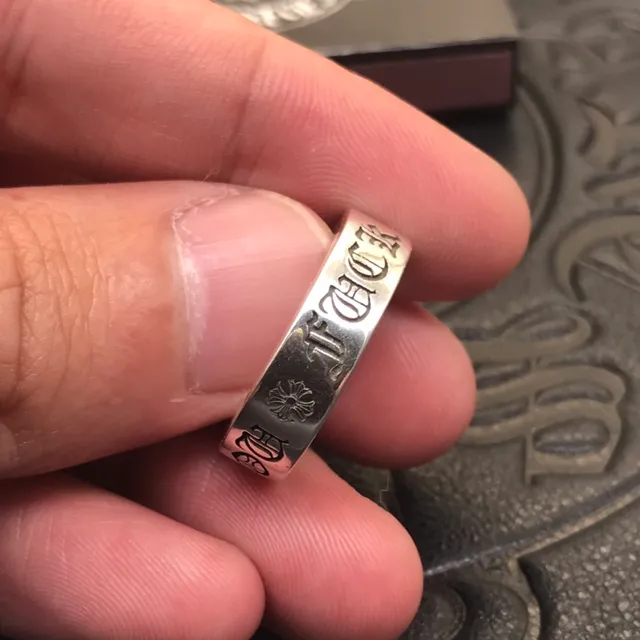 Chrome Hearts Logo Band Ring चाँदी उत्कीर्ण क्रॉस रिंग 6