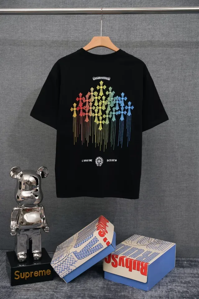 T-shirt noir Chrome Hearts brodé croix arc-en-ciel 4