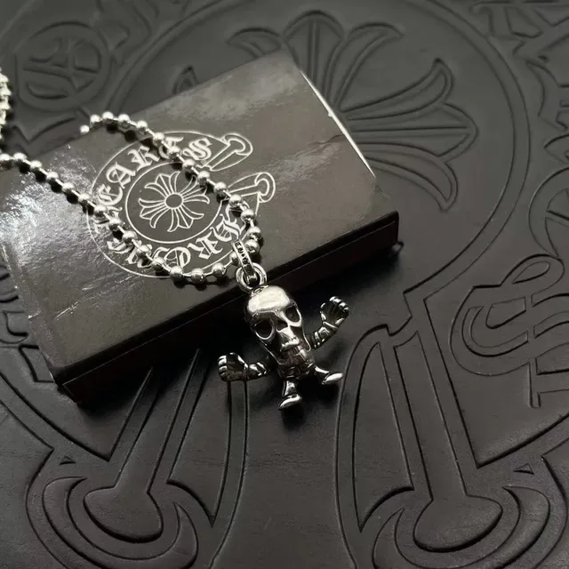 Colar Chrome Hearts Corrente de Bolas 3D Esculpida Caveira Prata Preto 5