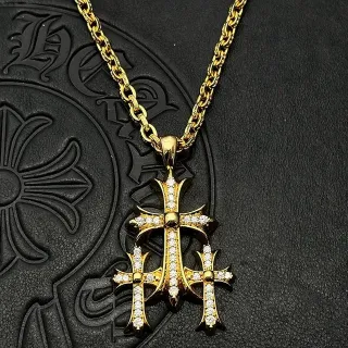 Chrome Hearts त्रिपल क्रॉस पावे गोल्ड टोन नेकलेस