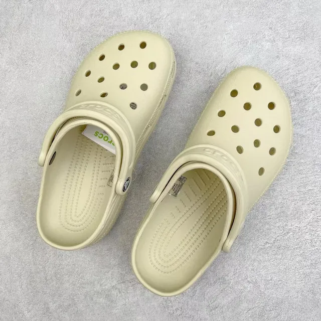 Crocs Classic Clog 米色 模塑泡沫凉鞋 8
