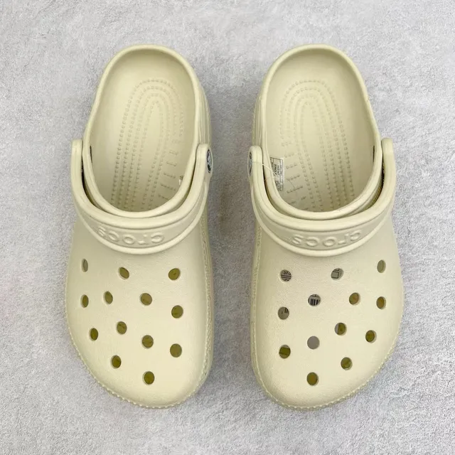 Crocs Classic Clog 米色 模塑泡沫凉鞋 9