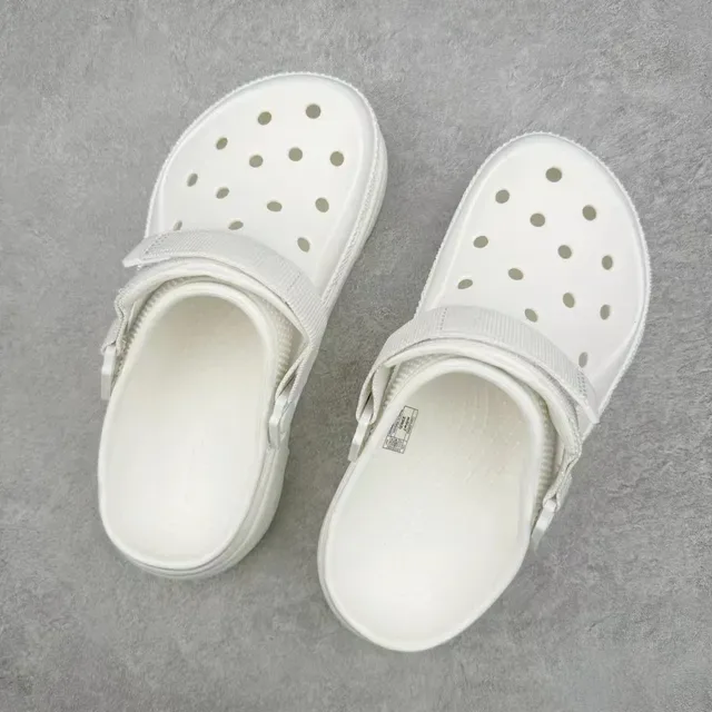 Crocs Echo Clog Zueco Branco com Plataforma e Cinta 3