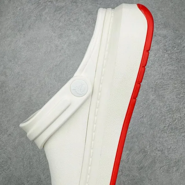 Crocs Echo সাদা লাল প্ল্যাটফর্ম সোল সমঞ্জস্যযোগ্য পট্টা ক্লগ 7