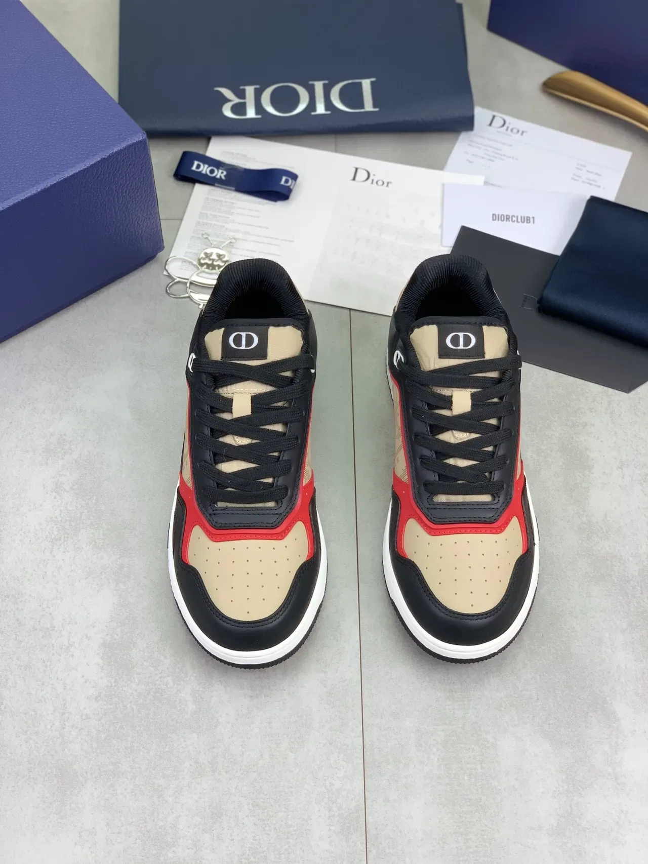 Dior B-Series Black Beige Low-Top Panelled Leather Lifestyle Sneakers 4