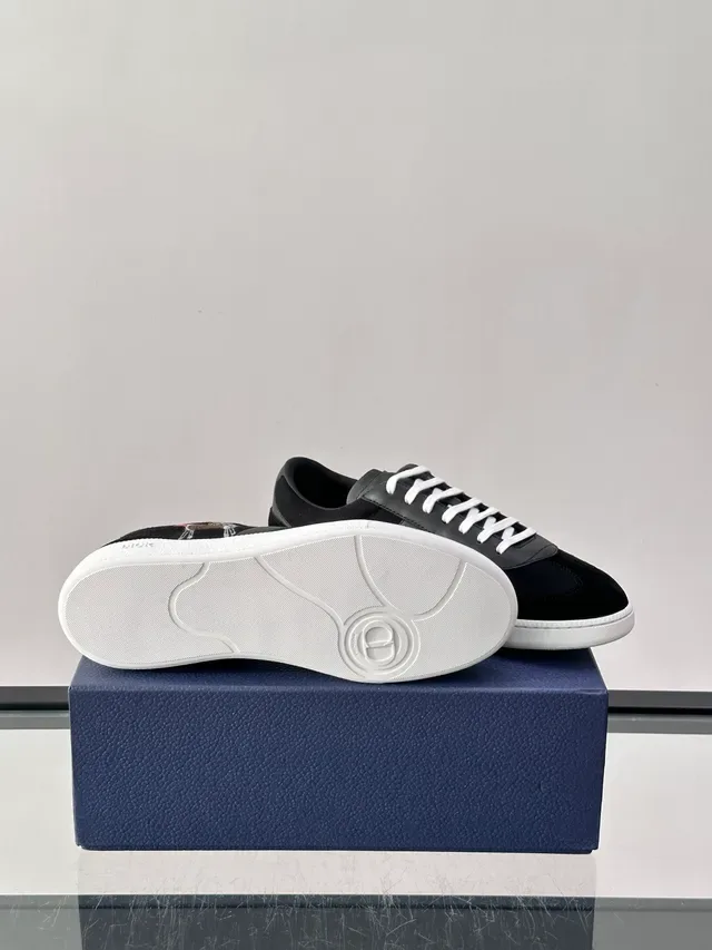 Dior B23 Zapatos Lifestyle Negros y Blancos de Ante y Cuero Suela de Goma 2