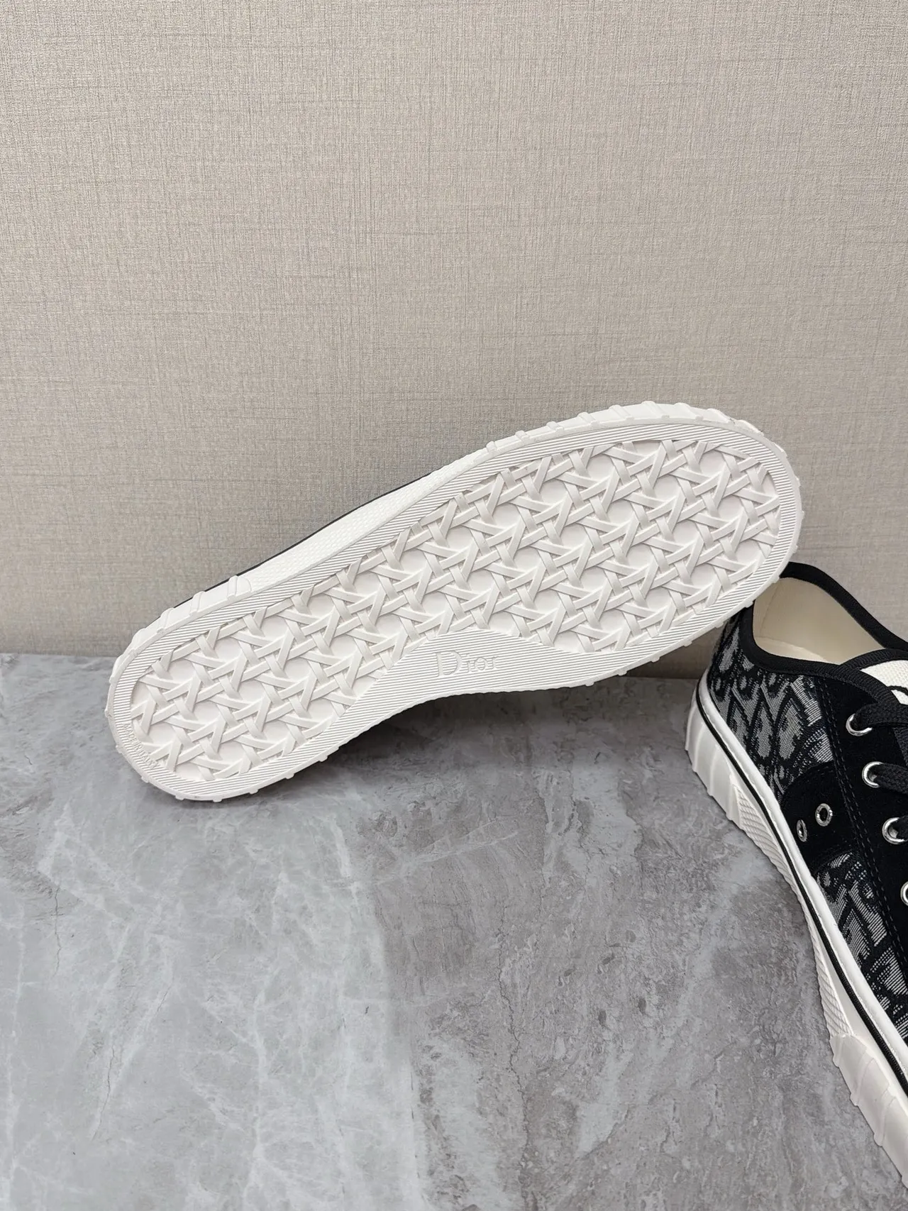 Dior B23 Monogramme Toile Noir Blanc Chaussures Lifestyle 2