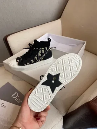Dior B23 Sneakers lifestyle noir et beige à l'impression monogram 8