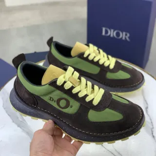 Dior B23 حذاء رياضي أسلوب حياة أخضر زيتوني وبني