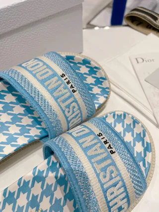 Dior B27 Christian Dior Paris Houndstooth Blue White Slippers 2