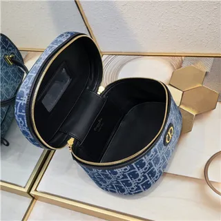 Dior सौंदर्य केस Navy Oblique Monogram Boston Bag 10
