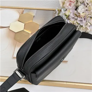 Dior Black Grained Leather Flap-Top Closure Messenger Bag 2