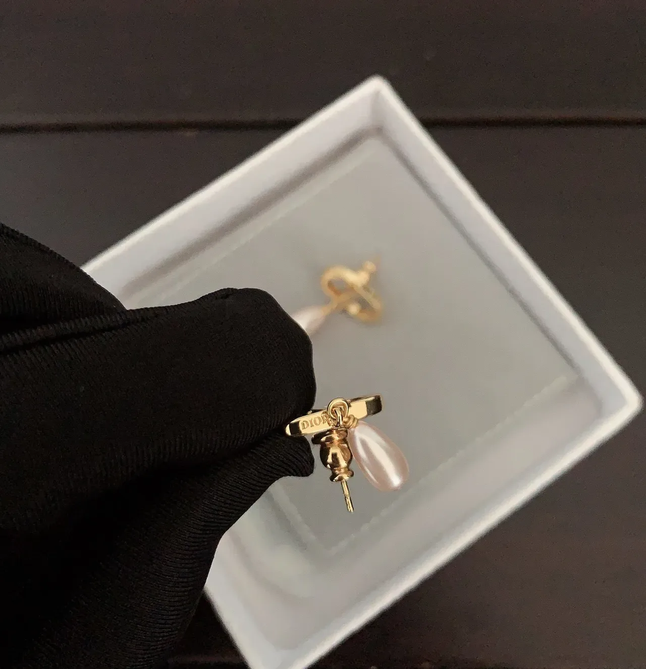 Dior CD Motif Pearl Drop Earrings 3