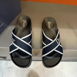 Dior Sandalias a tiras cruzadas logo