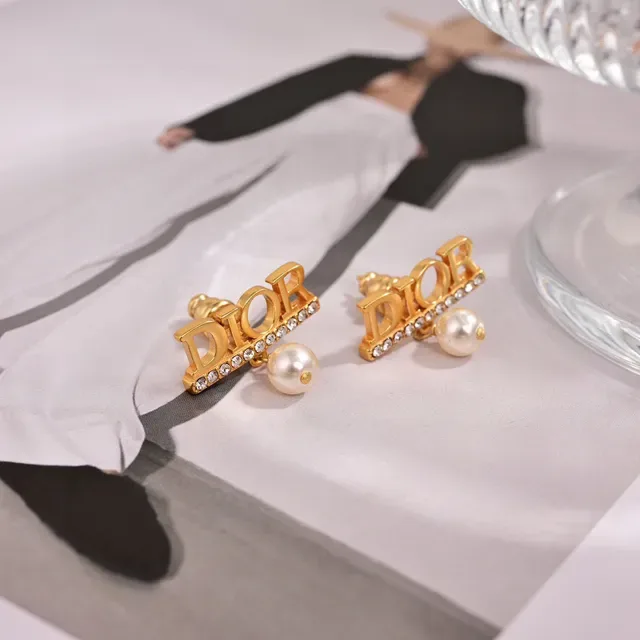 Dior Dio(r)evolution Gold-Tone Logo Bar Pearl Drop Earrings 2