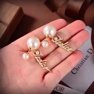 Dior Boucles d'Oreilles Or Blanche Motif Éclair Perles de culture Accents