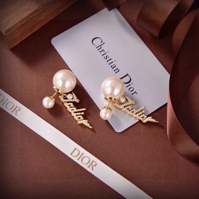 Dior Boucles d'Oreilles Or Blanche Motif Éclair Perles de culture Accents 3