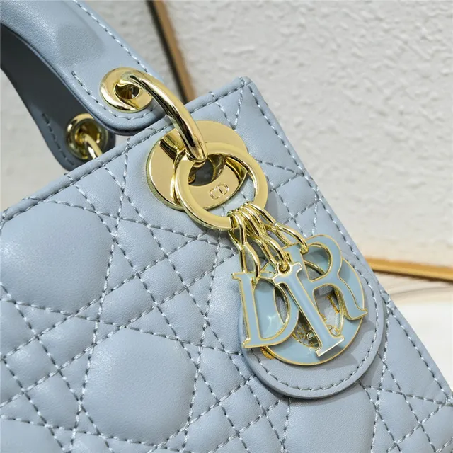 Dior Lady Dior حقيبة يد بيضاء مبطنة كاناج 15