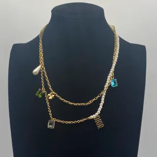 Dior Chaîne en couches et charme de perle collier