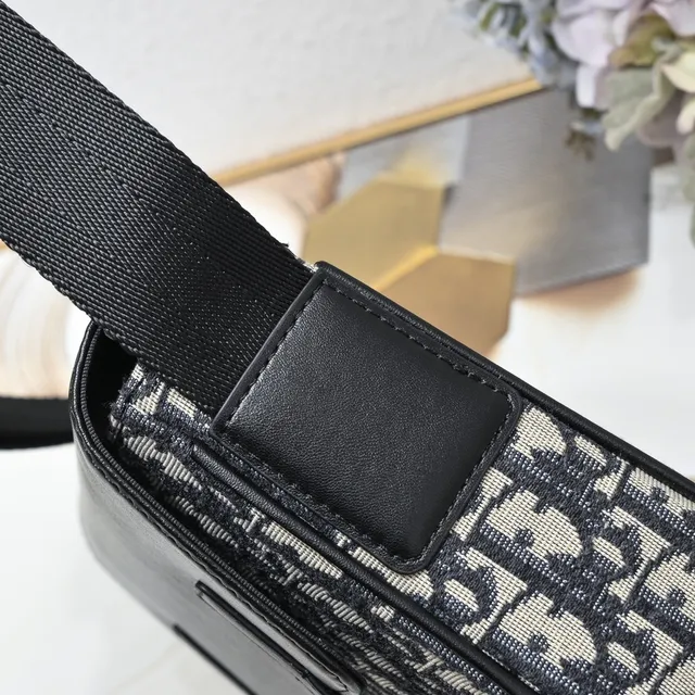 Dior Oblique Messenger حقيبة رسول أسود مونوغرام كانفاس جلد طية حقيبة رسول 5