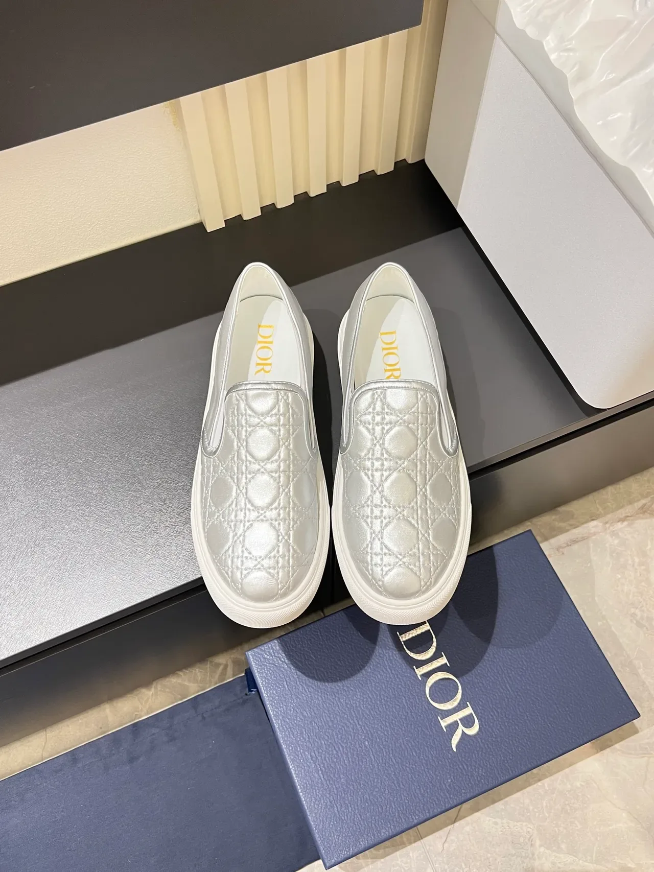 Dior Argent Blanc Matelassé Cannage Métallique Lifestyle Sneakers 5