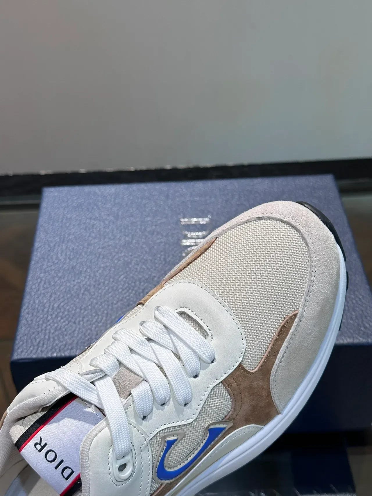 Dior White Beige Layered Mesh And Suede Upper Sculpted Midsole Lifestyle Sneakers 3