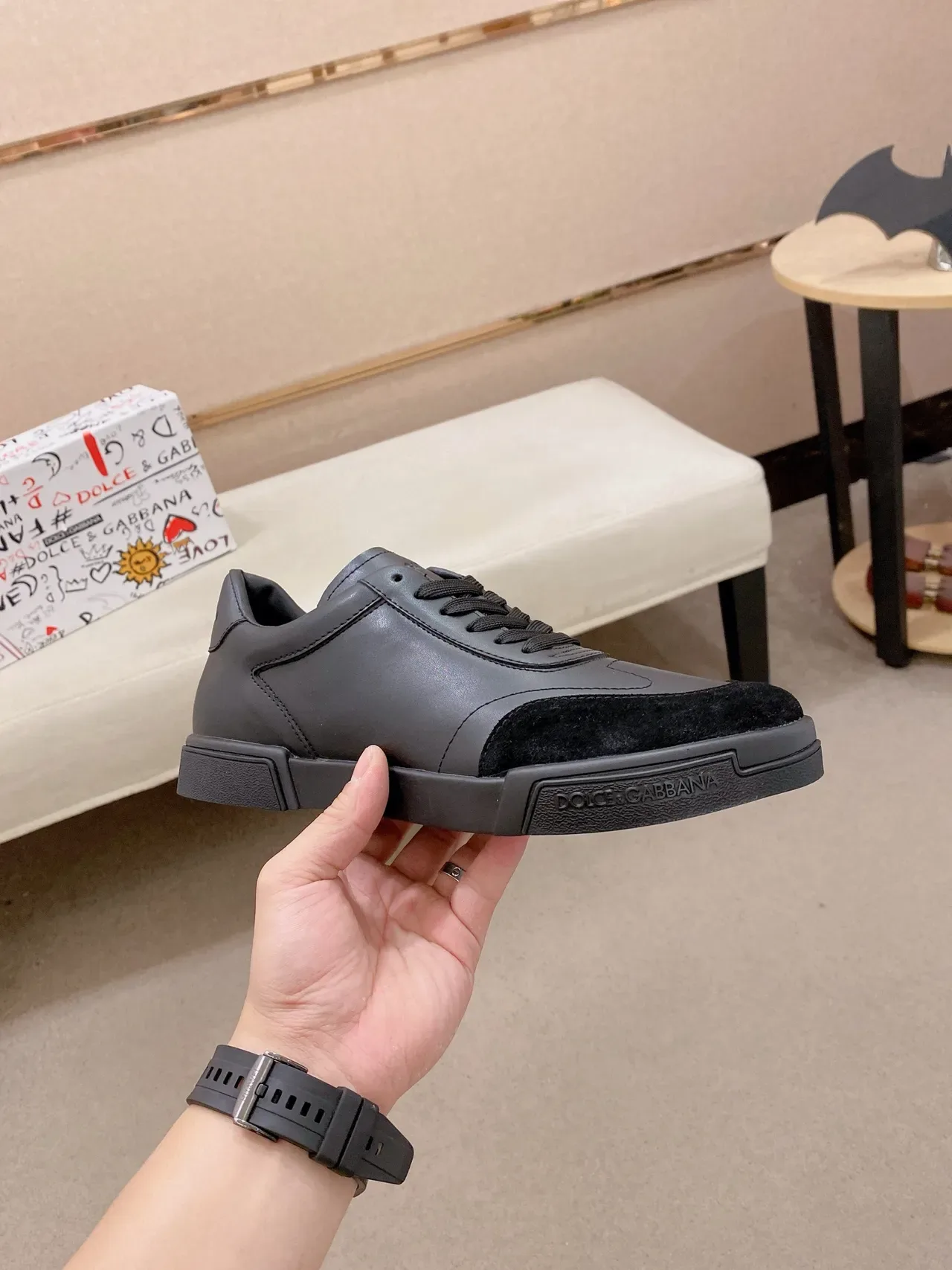 Dolce & Gabbana حذاء أسلوب حياة أسود منخفض العلوي بألواح جلد سويدي 5