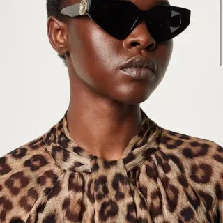 Dolce & Gabbana نظارات شمسية كات آي سوداء