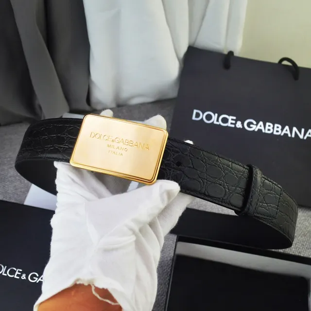 Dolce & Gabbana Portofino 黑色金色鳄鱼压纹矩形扣环皮带 3