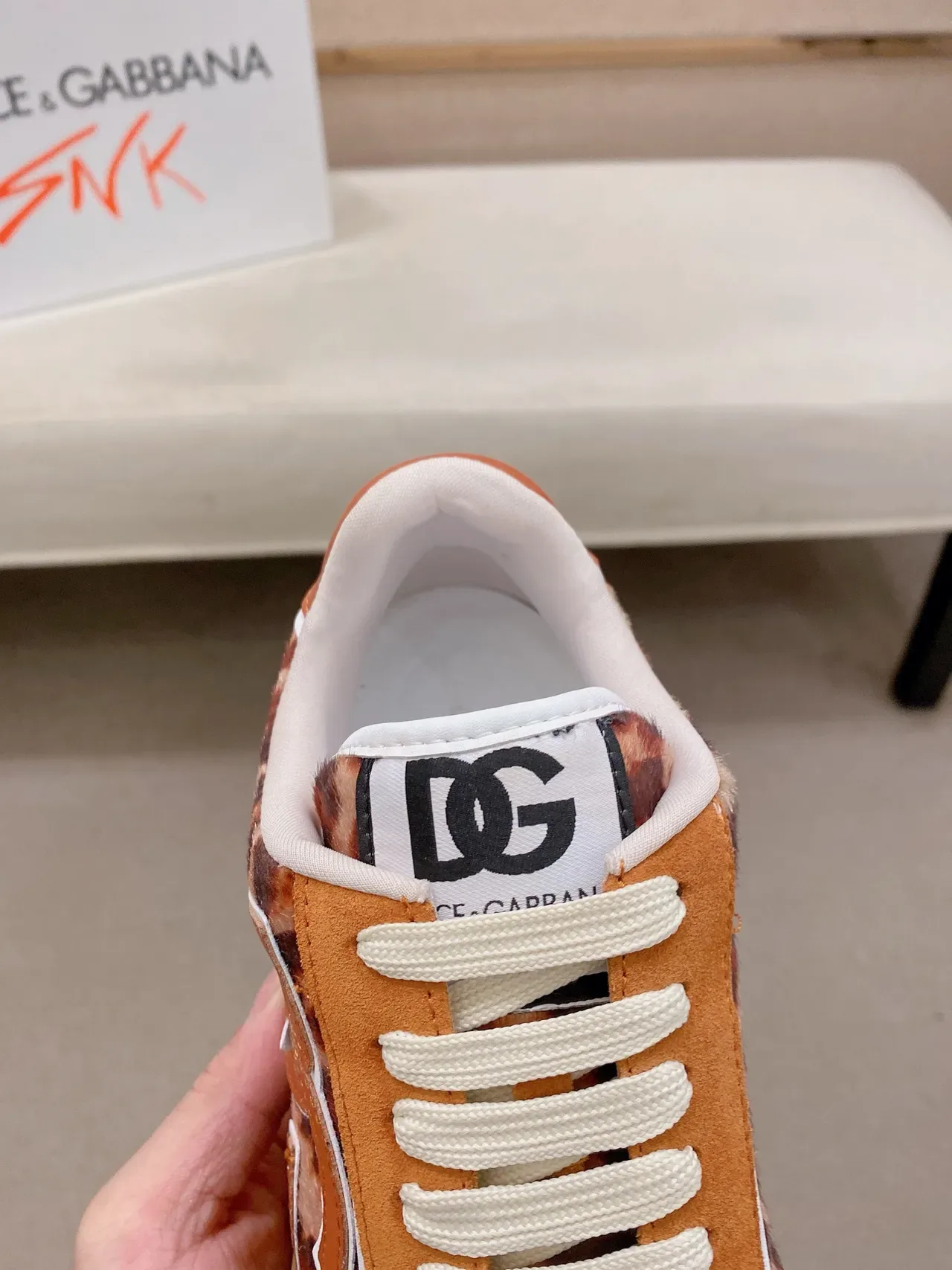 Dolce & Gabbana Zapatillas Lifestyle Naranja Beige Panel Leopardo Ante 4