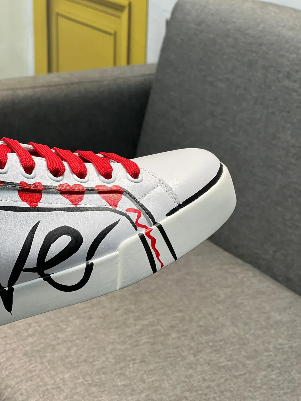 Dolce & Gabbana White Red Graphic-Print Leather Low-Top Sneakers 3
