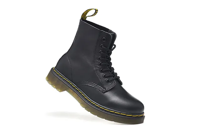 Dr. Martens 1460 Bottine en Cuir Noir Lisse Martin 3