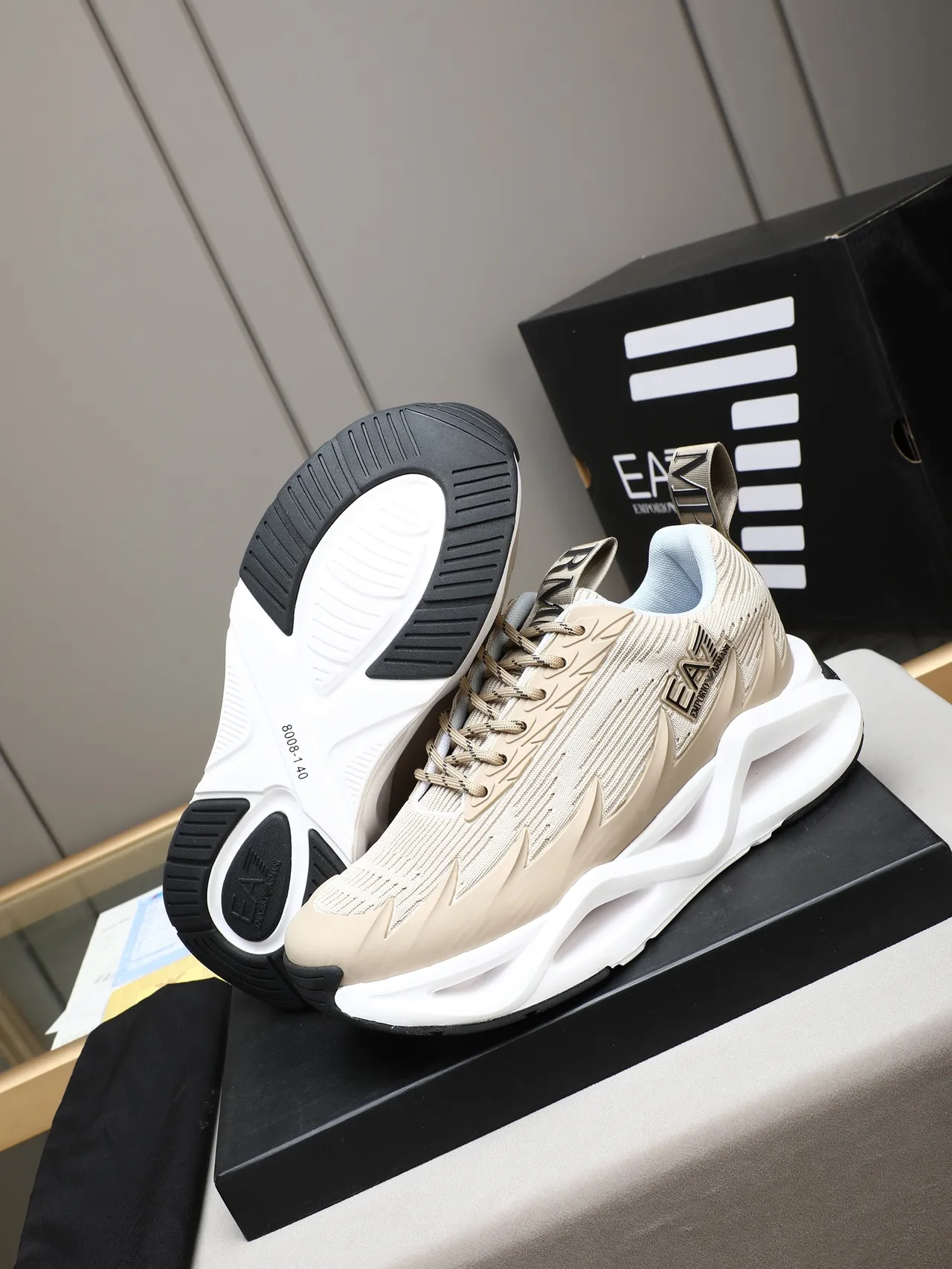 Emporio Armani Beige Blanco Escultido Planta Media Tejido Acanalado Superior Zapatillas Gruesas 5