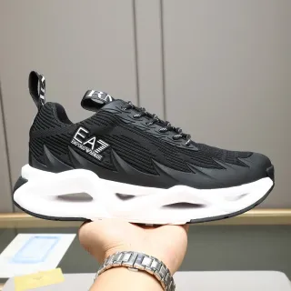 Emporio Armani EA7 কালো এবং সাদা বুনন লাইফস্টাইল স্নিকার