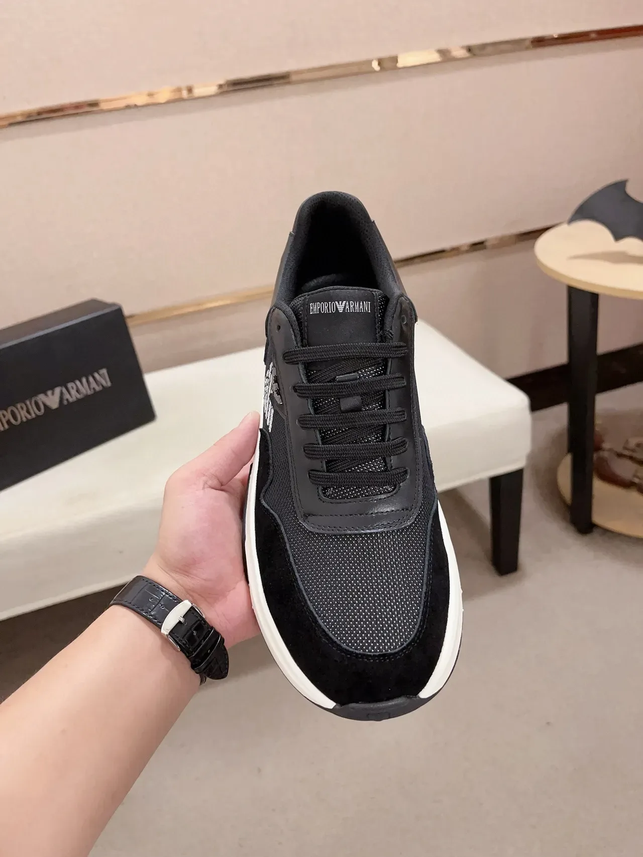 Emporio Armani Zapatilla Lifestyle Negro Blanco Material Mixto Superior Asimétrica Suela Chunky Zapatillas Lifestyle 2