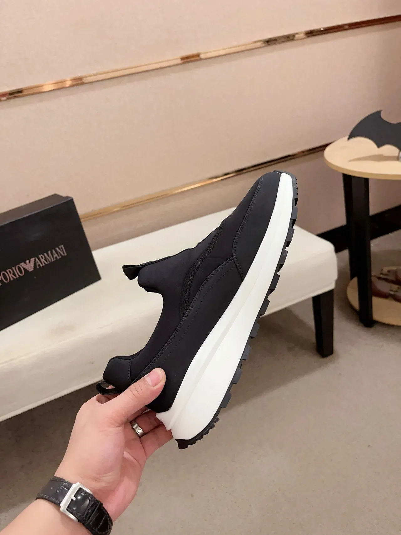 Emporio Armani Sneakers Lifestyle Noir et Blanc 7
