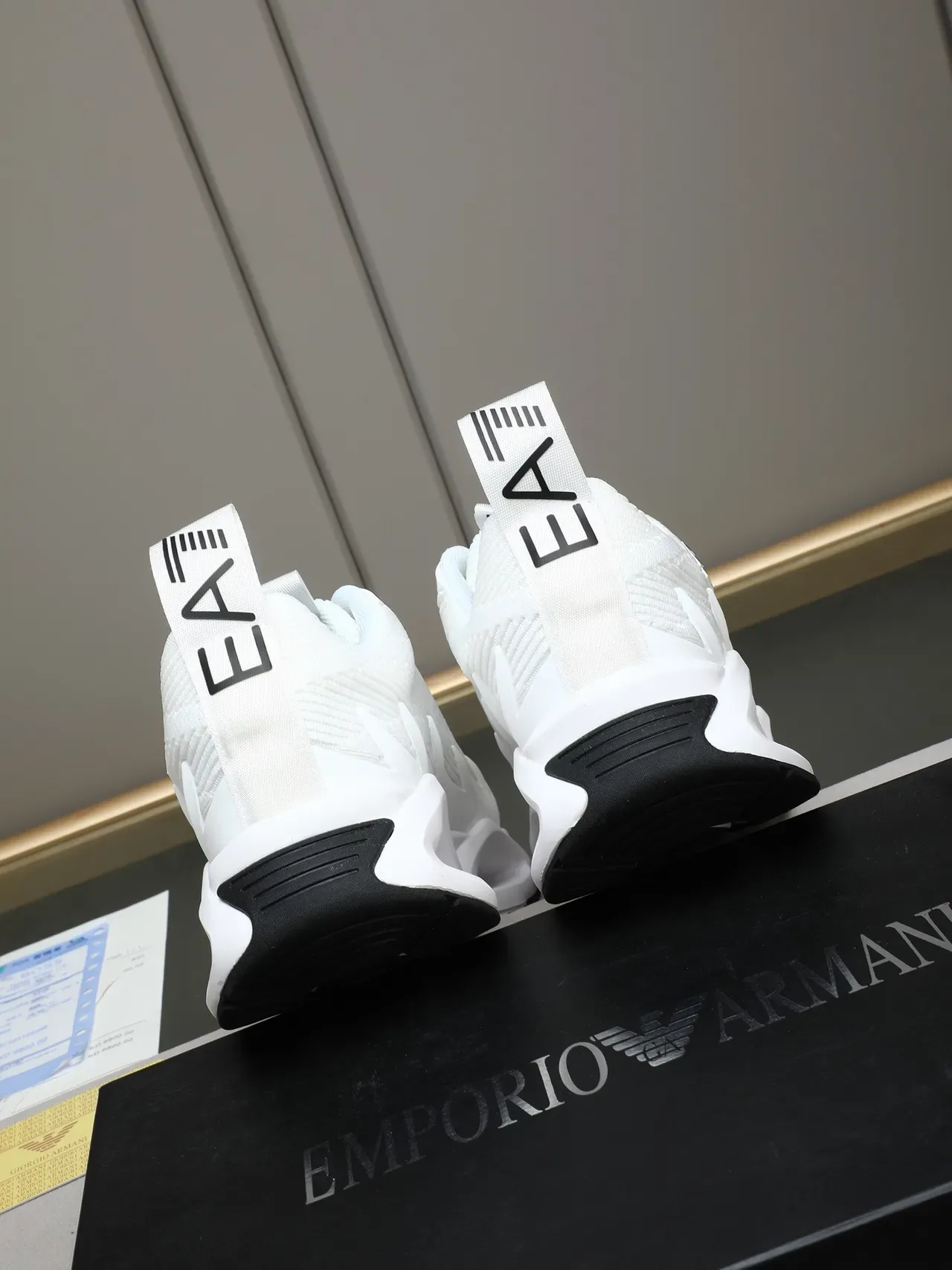 Emporio Armani 白色莫诺格拉姆针织厚底运动鞋 4