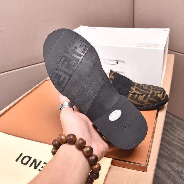 Fendi FF Loafer Marron et Noir Zucca Jacquard mocassins slip-on 3