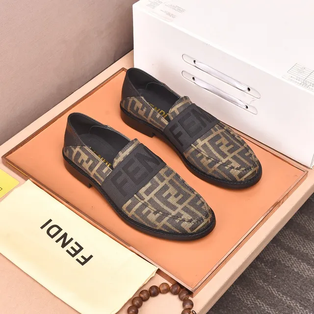 Fendi FF Loafer Marron et Noir Zucca Jacquard mocassins slip-on 9