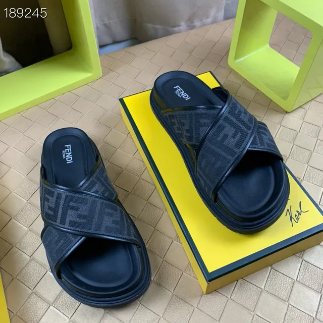 Fendi FF Slide काला मोनोग्राम वेबिंग प्लेटफॉर्म चप्पल 7