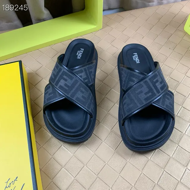 Fendi FF Slide काला मोनोग्राम वेबिंग प्लेटफॉर्म चप्पल 8