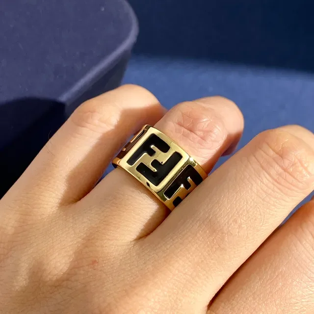 Pulseira Fendi Dourado Preto com Monograma FF 2