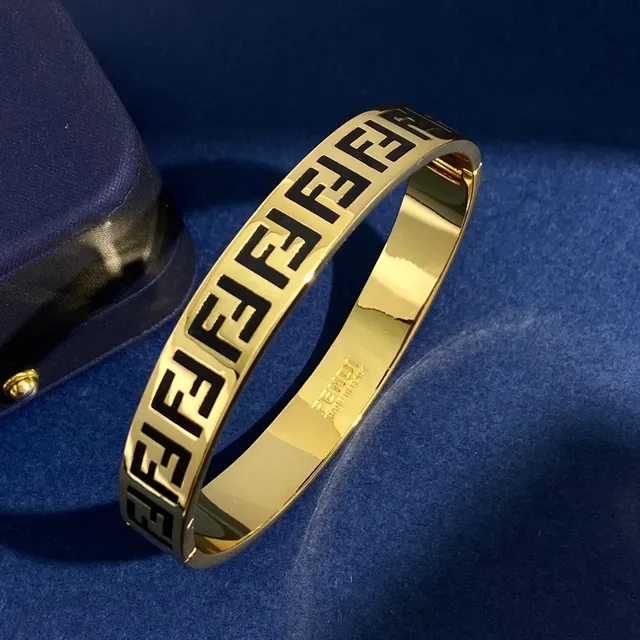 Pulseira Fendi Dourado Preto com Monograma FF 3