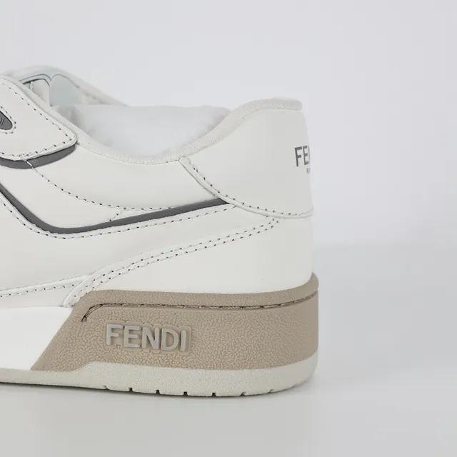 Fendi Lifestyle Sneaker Branco Bege Low-Top Couro Painel Lifestyle Sneakers 4