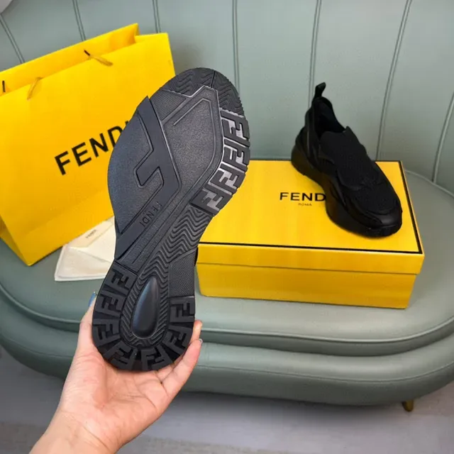 Fendi Speed Trainer Noir Slip-On Lifestyle Sneakers 2