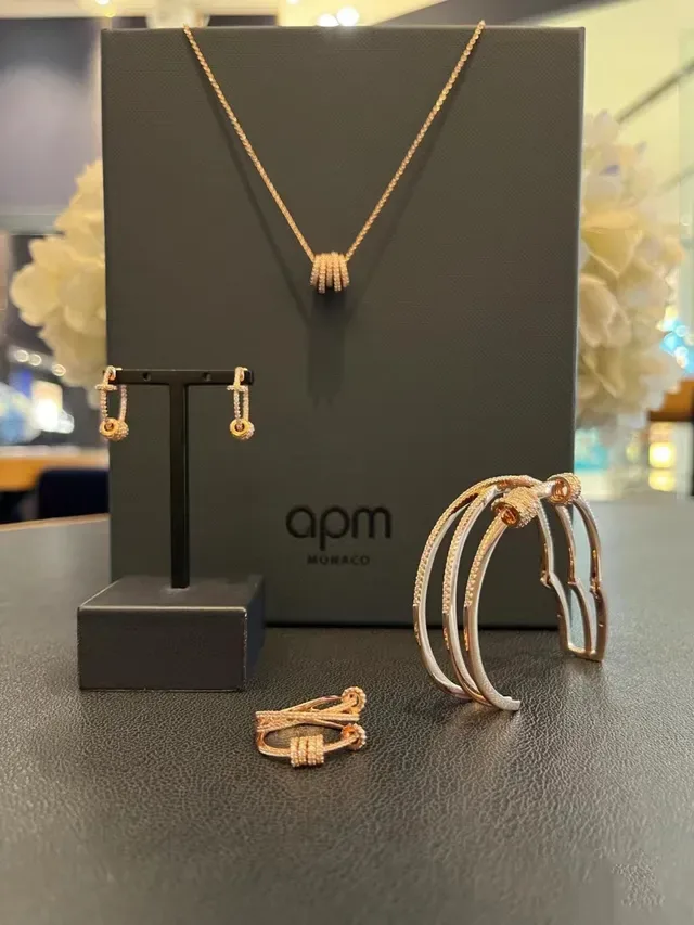 apm Monaco Fan-Shaped Multi-Row Crystal Drop Earrings 4