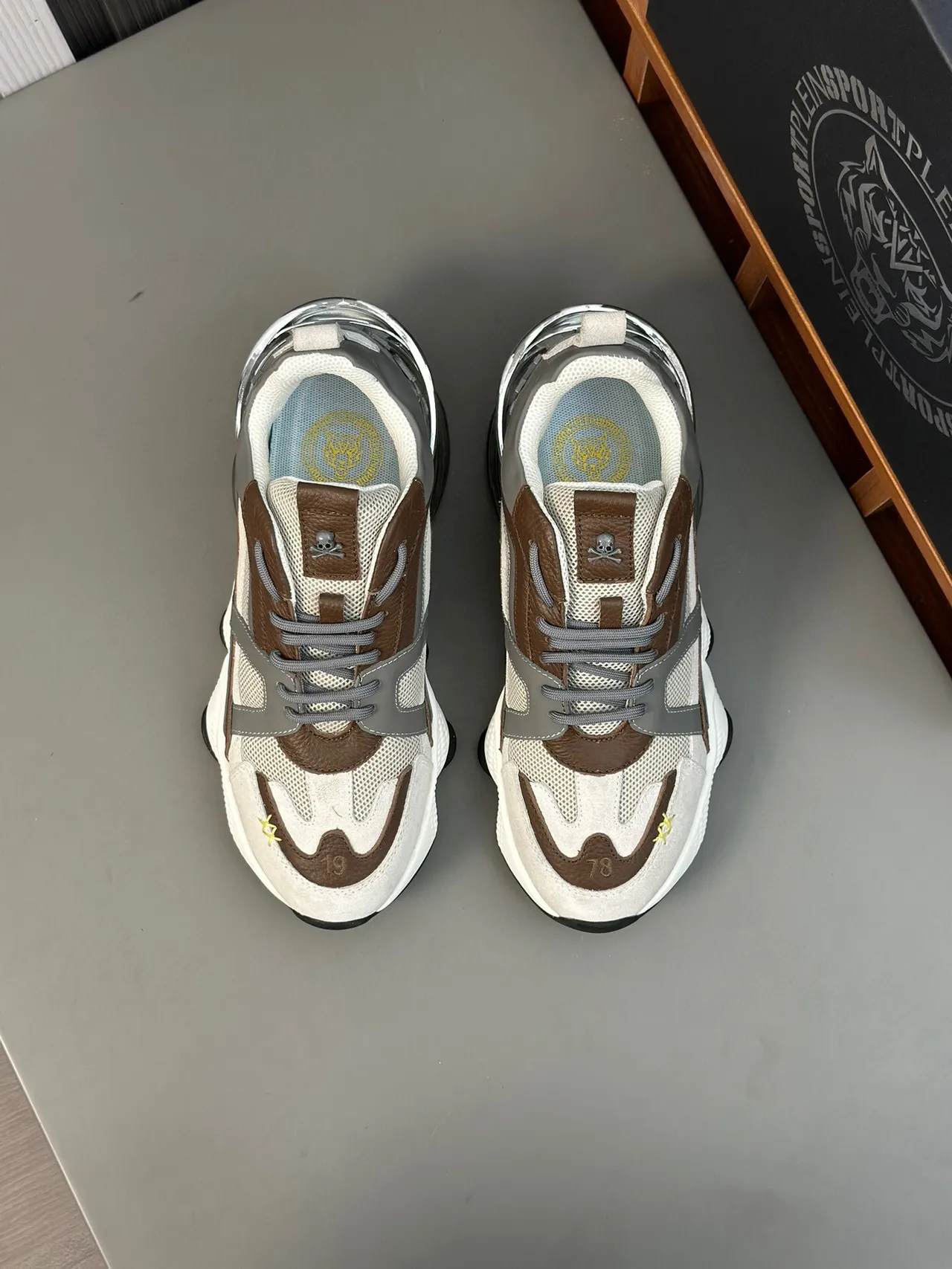 Beige Marrón Estructura De Jaula En Capas Malla Y Ante En La Parte Superior Sneakers Gruesos 3